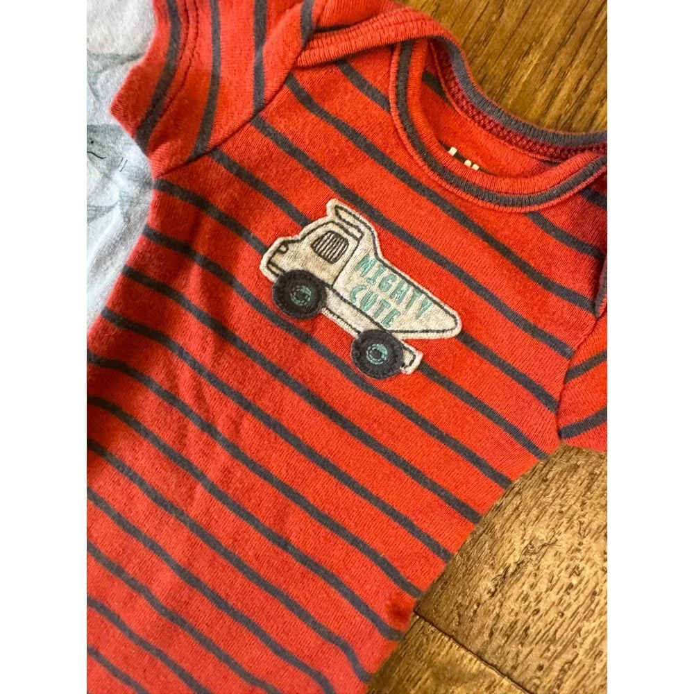 Preemie Baby Boy Basic Clothing Bundle Lot Sleepers Bodysuits Cute Layette Set